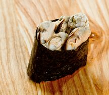 Гункан спайси Мидии