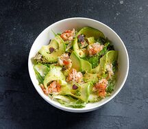 Салат с крабом и авокадо