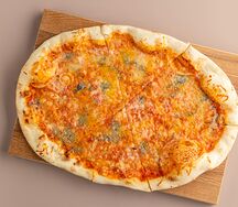 Римская пицца Кватро Формаджи 