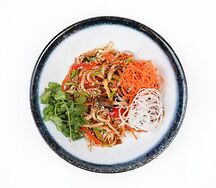 Удон с копченой куриной грудкой