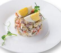 Оливье с говядиной