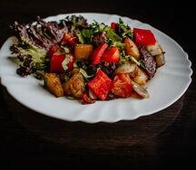 Жаркое по-домашнему с говядиной и грибами