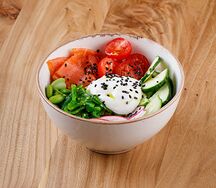 Боул с лососем