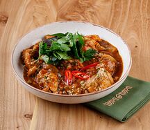 Цыпленок Чахохбили в томатном соусе