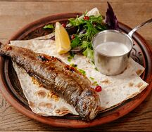 Форель на мангале