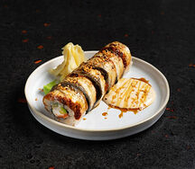 Ролл с угрем и авокадо