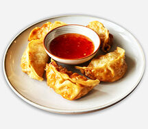 Гедза с курицей и соусом сладкий чили