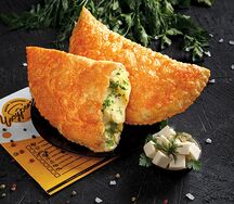 Чебурек с картошкой и зеленью