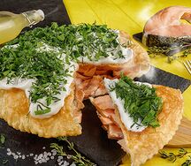 Чебурек-пирог с красной рыбой