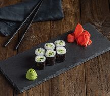 Капа маки с огурцом