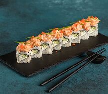 Ролл тартар с лососем