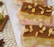 Пирожное Сникерс