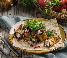 Рулетики из баклажан