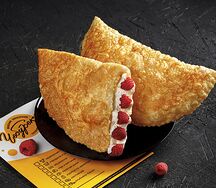 Чебурек Чизкейк малиновый