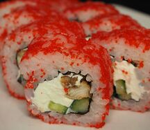 Ролл Калифорния с угрем