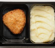 Котлета из щуки с картофельным пюре