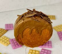 Сюпрем с молочным шоколадом