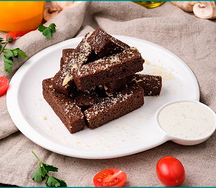 Гренки c чесночным соусом