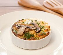 Жюльен с курицей и чиабаттой