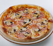 Пицца с ветчиной и грибами