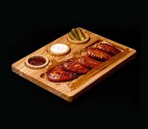 Куриные крылья в соусе барбекю