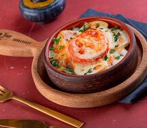 Говядина, запечённая с картофелем и грибами