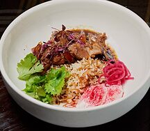 Томленая баранина с финиками и рисом пилаф