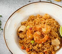 Жареный рис Wok с морепродуктами