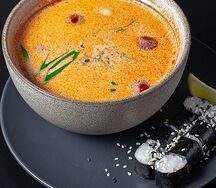 Том ям с курицей