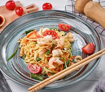 Яичная лапша с морепродуктами