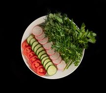 Сезонные овощи и зелень