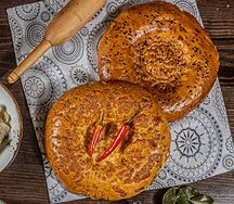Лепешка пшеничная с кунжутом