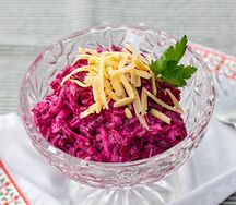 Свекла с чесноком и сыром