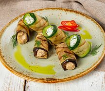 Рулетики из баклажан и цукини