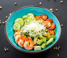 Салат с креветками авокадо