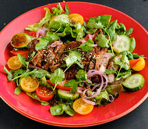 Стейк-салат с овощами