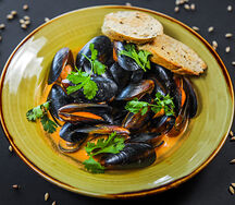 Мидии том ям