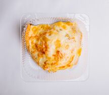Кета, запеченная с овощами