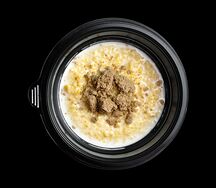 Каша кукурузная с халвой