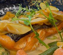 Стейк из красной рыбы