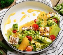 Салат с апельсином и сыром фета