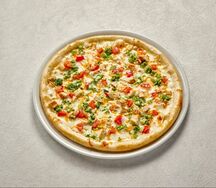 Пицца с курицей и брокколи