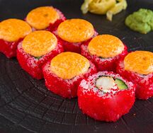 Запечённая Калифорния с тигровой креветкой