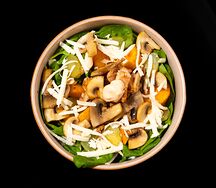 Салат с курицей и грибами