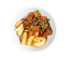 Цыпленок криспи по-азиатски с картофельными дольками