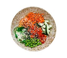 Боул с лососем