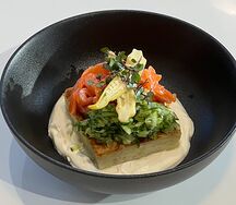 Запеченный драник с лососем