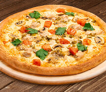 Пицца Том Ям 30 см на тонком тесте