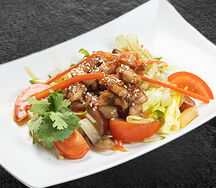 Салат с курицей терияки