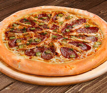 Пицца Футбольная 30 см на классическом тесте